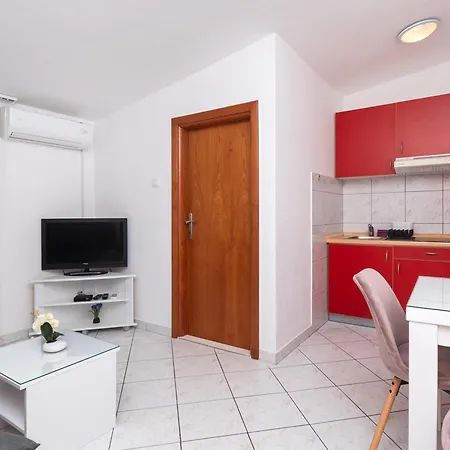 Apartamento Swiss Vodice