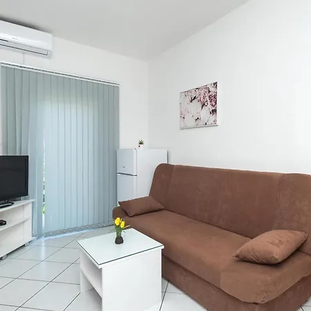Apartamento Swiss Vodice